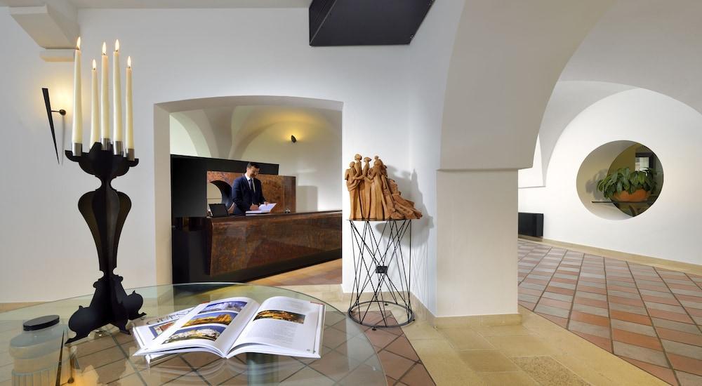 Grand Hotel Masseria Santa Lucia Ostuni Exteriör bild