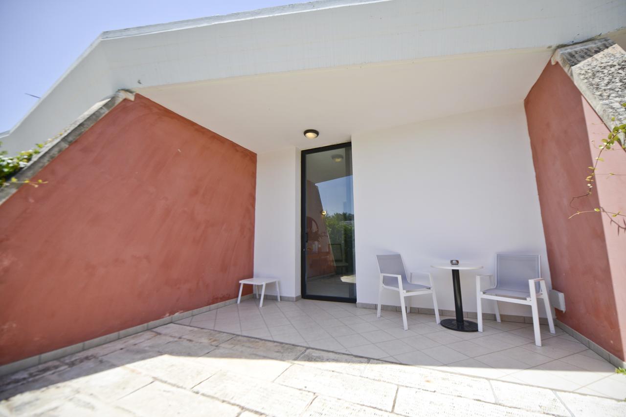 Grand Hotel Masseria Santa Lucia Ostuni Exteriör bild